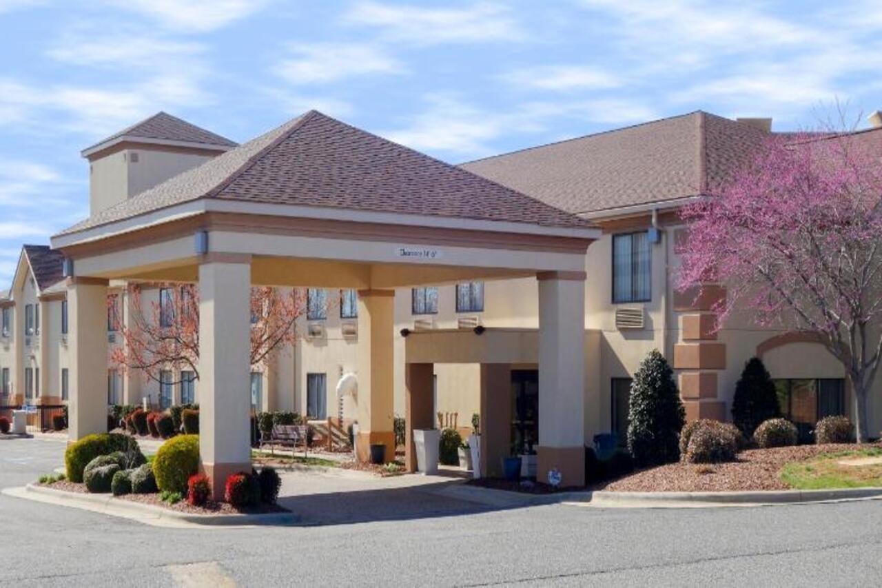 Country Inn & Suites By Radisson, Shelby, Nc Bagian luar foto